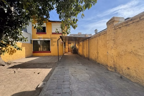 Casa comercial 5 privados, 4 estac. ñuñoa