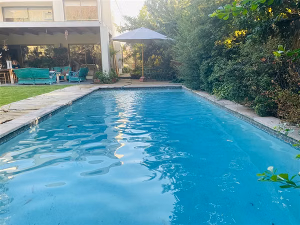 Casa en arriendo de 4 dorm. en Colina