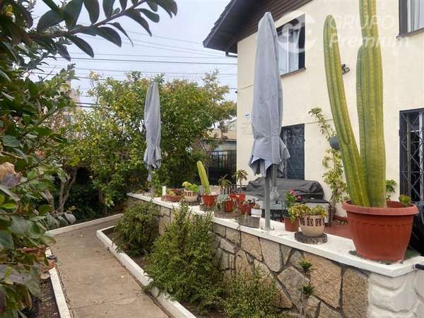 Espectacular casa en venta de 4 dorm. en Viña del Mar