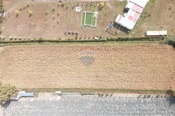 Terreno agrícola de 10.300 m2 en paine