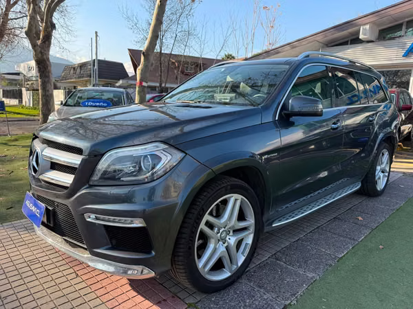 Mercedes Benz GL-Class (2015)