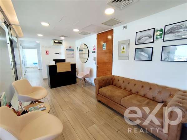 Arriendo Consulta Odontológica Lo Barnechea