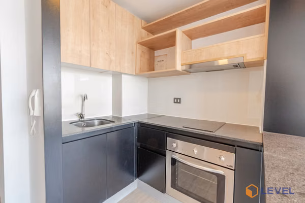 Portugal 755 Arriendo Depto 1 Dorm y 1 baño con Terraza Piso 9
