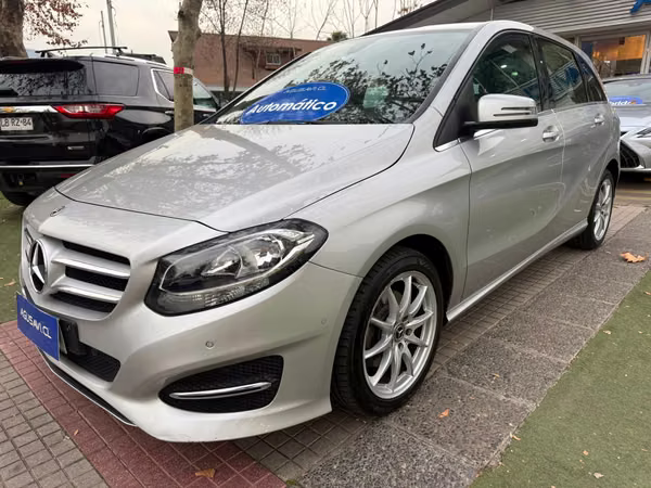 Mercedes Benz B200 HB 1.6 (2020)