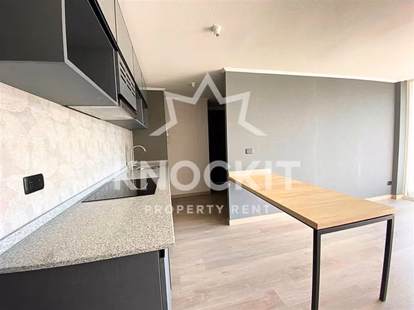 Arriendo en La Cisterna Depto 2D2B con Estacionamiento