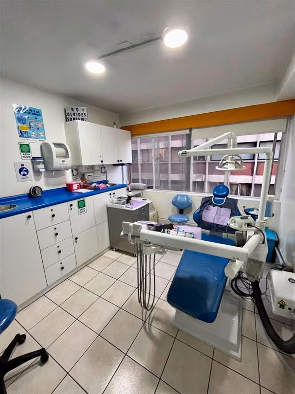 VENTA DERECHOS CLINICA ODONTO 2 BOX TENDERINI SANTIAGO
