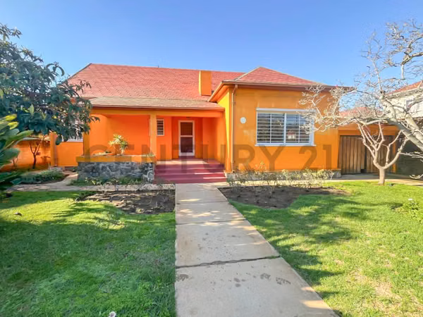 Se vende casa excelente ubicación en Miraflores