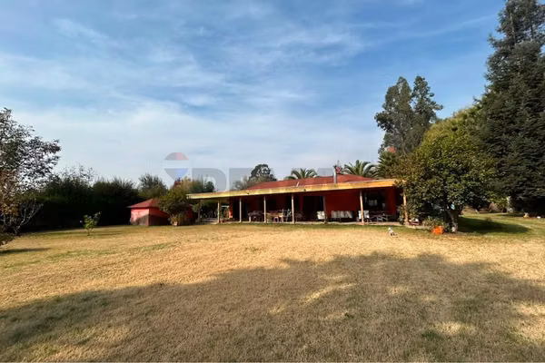 Parcela en venta en lomas del águila