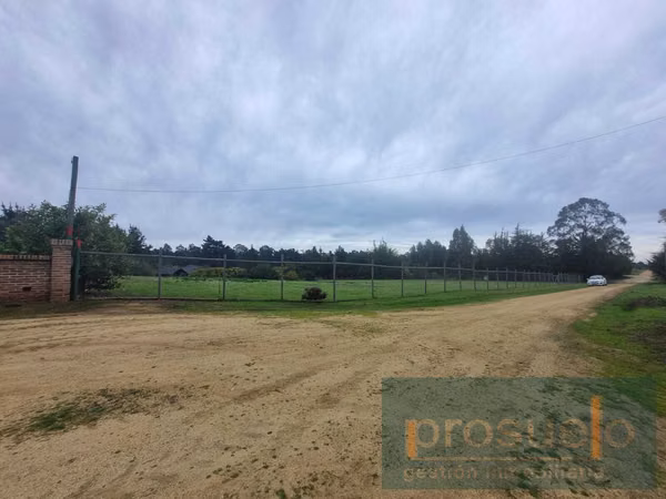 HERMOSA PARCELA EN EXCLUSIVO CONDOMINIO ALGARROBO