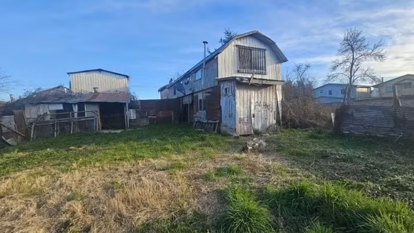 SITIO CON GRAN POTENCIAL EN BARRIOS BAJOS VALDIVIA