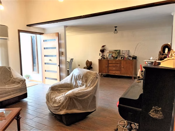 Venta de casa de dos dormitorios, en Quillota.