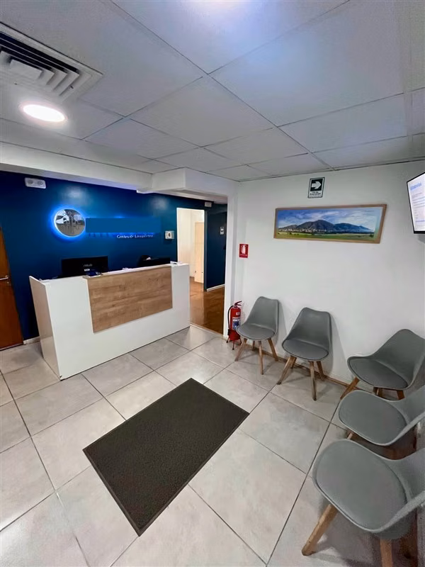 VENTA DERECHOS CENTRO MEDICO 6 BOX + RAYOS PROVIDENCIA