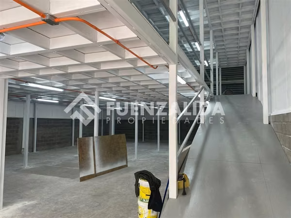 Bodega en Venta Condominio Work Center Lampa