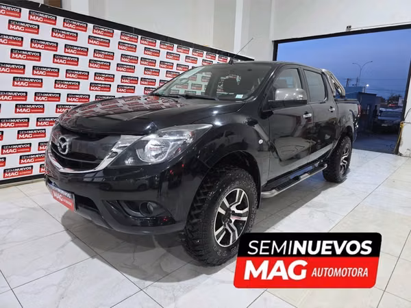 MAZDA BT-50 2.2 DOBLE CABINA 2017