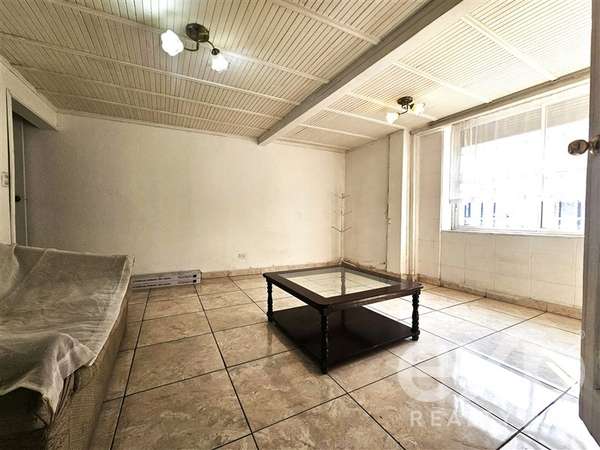 Huérfanos con García Reyes Casa en venta en Santiago