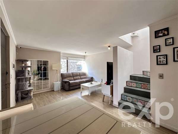 La Florida, Palena Townhouse 3D 2 B