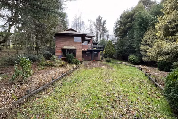 Casa amoblada con vista al lago panguipulli