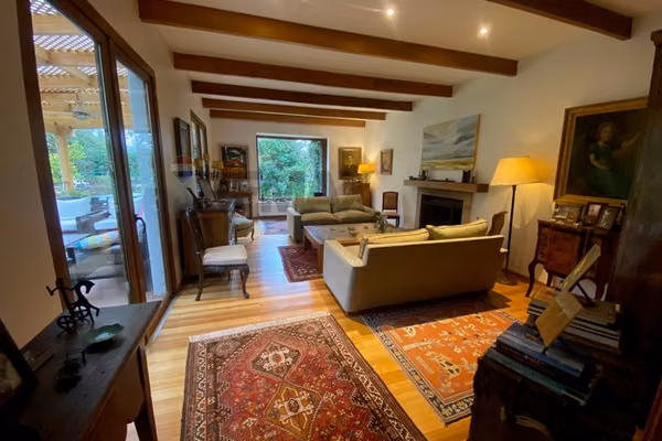 Exclusiva casa estilo chileno en lomas la dehesa