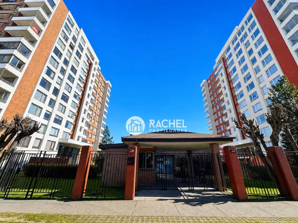 SE ARRIENDA SOLEADO DEPARTAMENTO 3 DORMITORIOS EN CONDOMINIO - SECTOR EN AVDA ALEMANIA