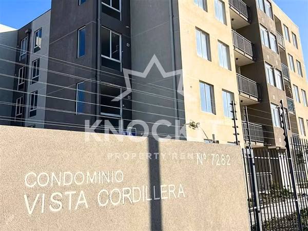 Arriendo Depto 3D2B con Estacionamiento - En Cerrillos