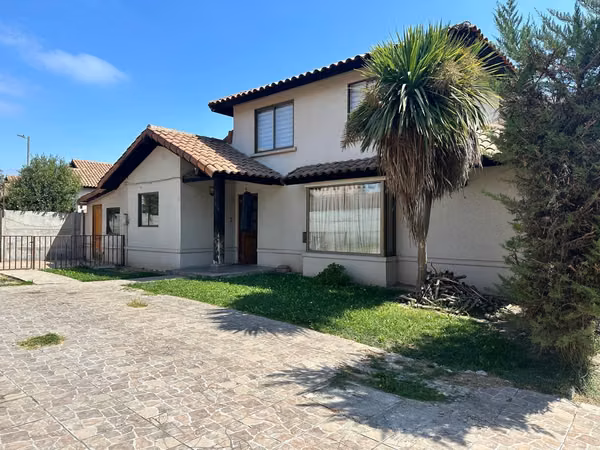 Casa se vende en condominio