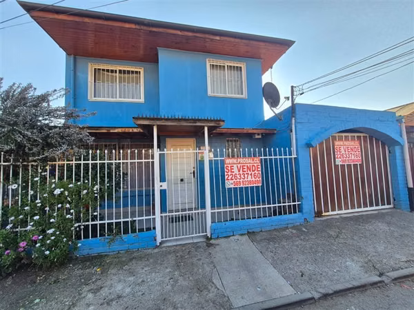 Casa en venta de 4 dorm. en Pudahuel