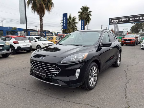 FORD ESCAPE AWD 2.0 AUT TITANIUM