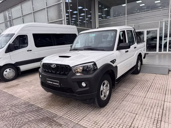 MAHINDRA SCORPIO DC 4X2 MT 2,2 WORK