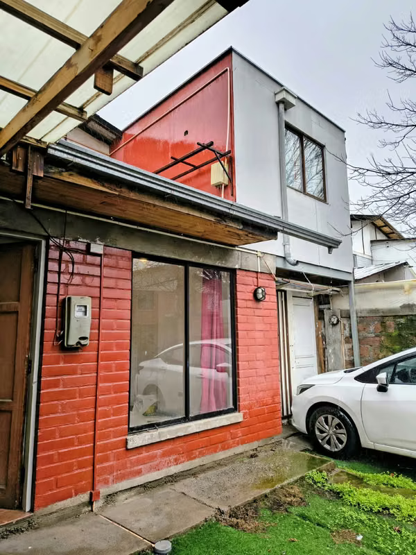 VENTA CASA DE 2 PISOS EN VILLA ANDES DEL SUR, PUENTE ALTO