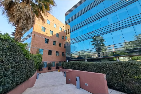 Buscas oficinas ciudad empresarial