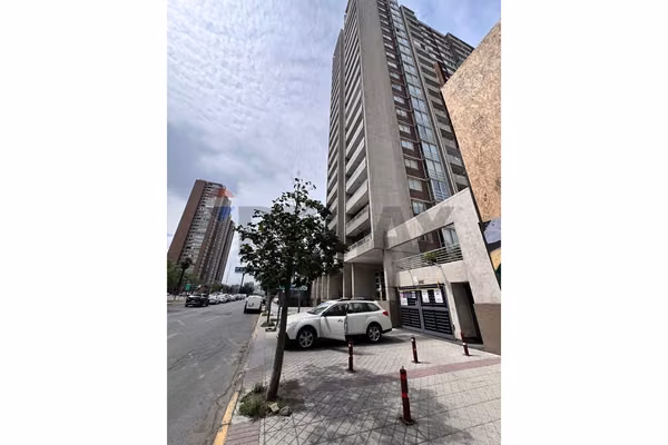 Departamento en arriendo semi amoblado en santiago