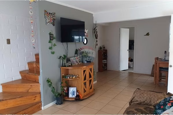 Arriendo de casa en j. p. gonzales, buin