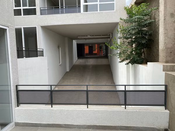 ARRIENDO DPTO 2D 2B AMPLIA TERRAZA 30 MTS METRO CUMMING STGO