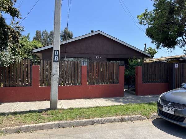 AMPLIA CASA 450M2 / LIMACHE
