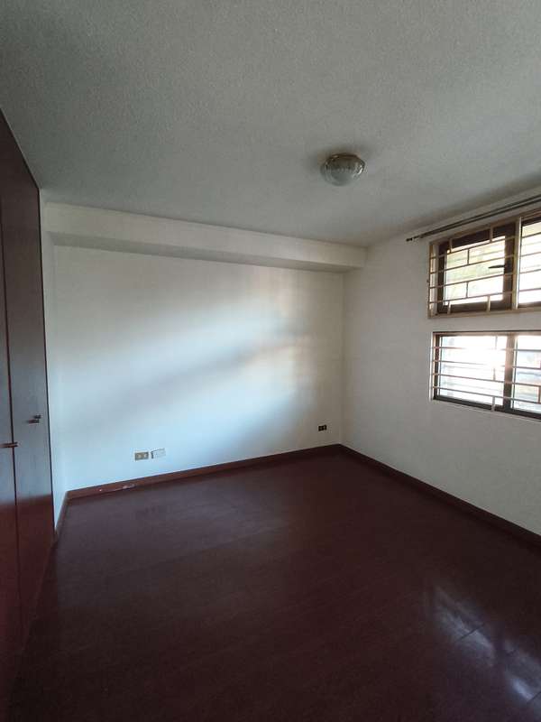 Studio en venta frente al Parque de Los Reyes
