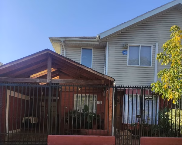 Casa 4 Dormitorios 3 Baños en Microbarrio Cerrado Maipú