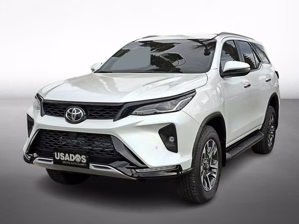TOYOTA FORTUNER 2026