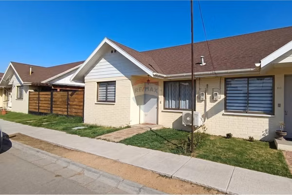 Casa en venta cond altos de asis - el monte