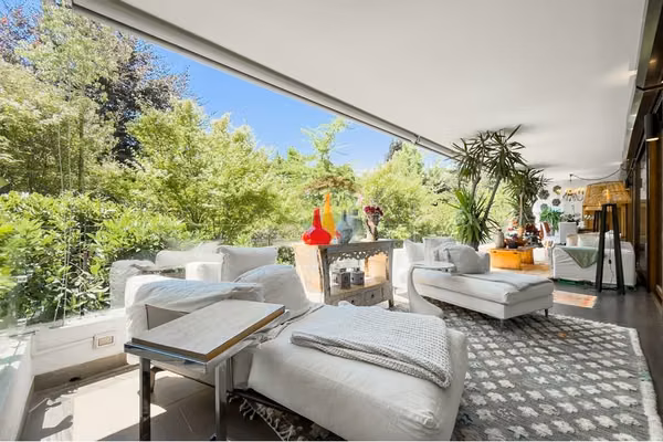 Duplex con jardin privado - 260 m2 utiles