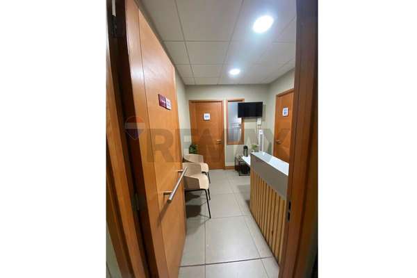 Se vende oficina consulta medica