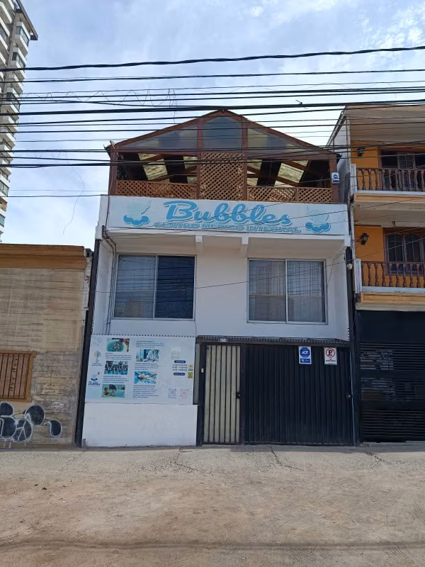 Amplia Propiedad Mixta en Iquique - Ideal Inversión o Comerc