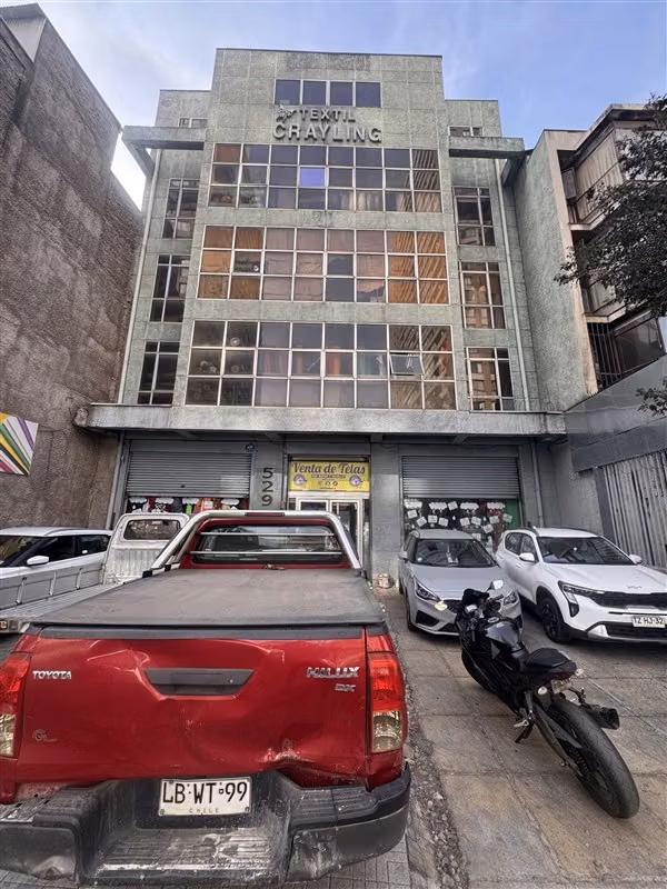 Gran Edificio Local Comercial en arriendo en Bellavista