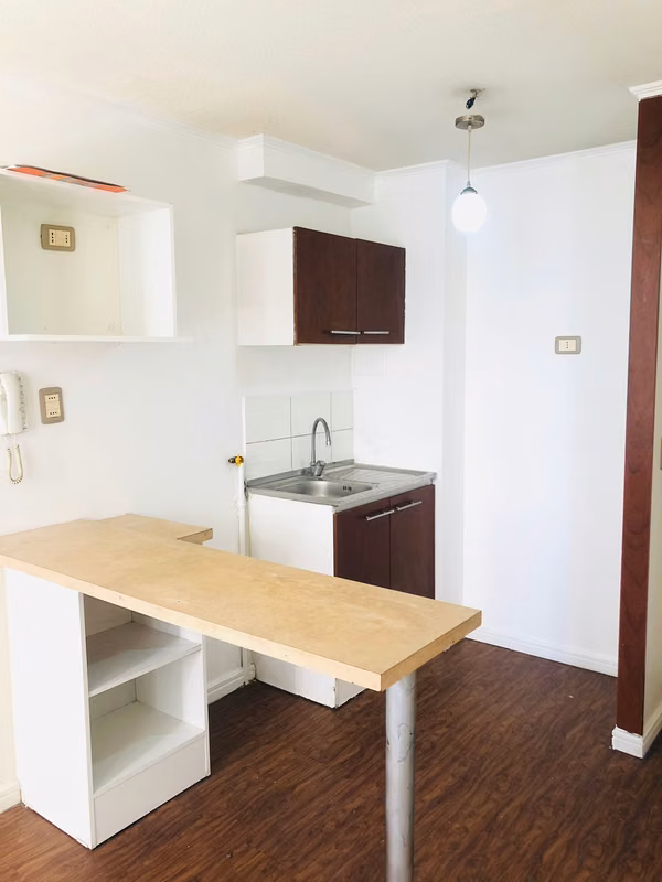 Depto De Una Habitacion Y Baño En Independencia