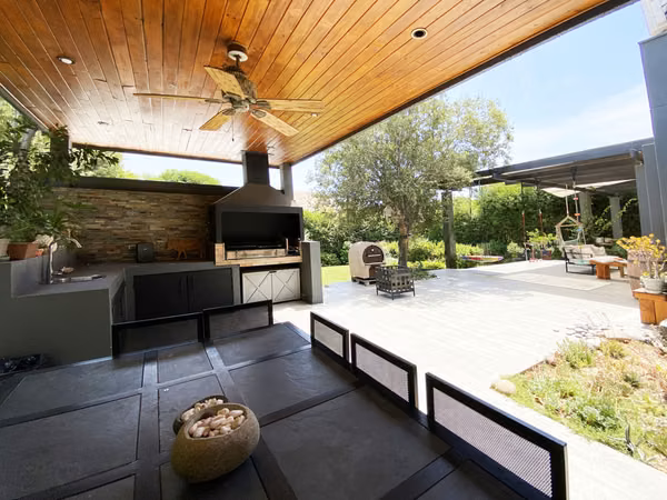 Casa remodelada con gran Quincho y vida exterior, La Reserva
