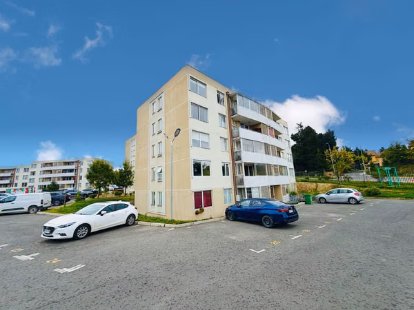 Departamento en Arriendo, Condominio Puertas del Lago 3D / 1B / 1E