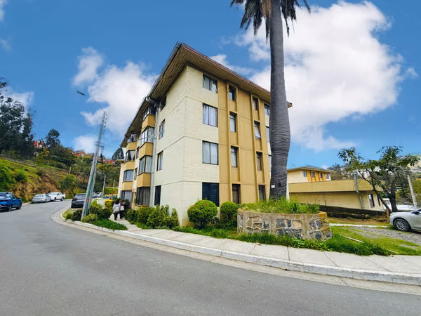 Departamento en Arriendo - Condominio Parque Las Encinas, San Roque. 3D 1B