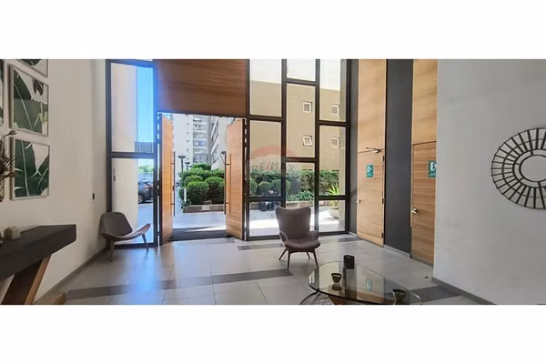 ¡moderno depto en macul con vista impresionante!