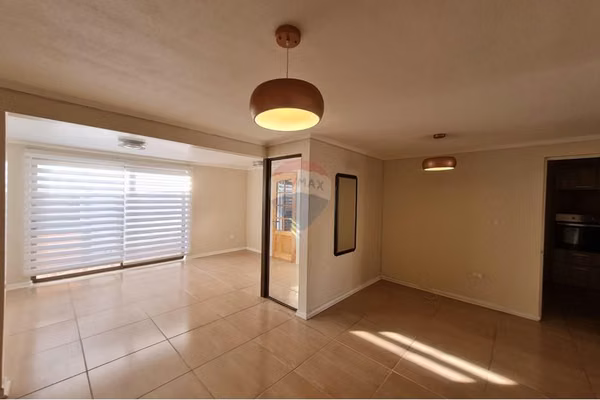 Estupenda casa en arriendo costa laguna
