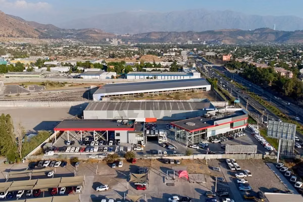 Gran propiedad comercial en inmejorable ubicación