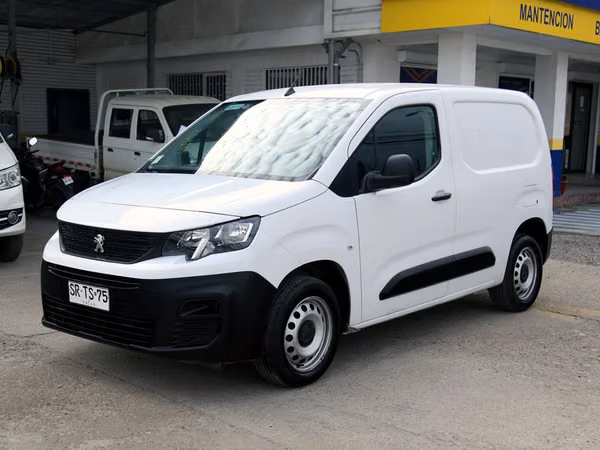 PEUGEOT PARTNER 2023
